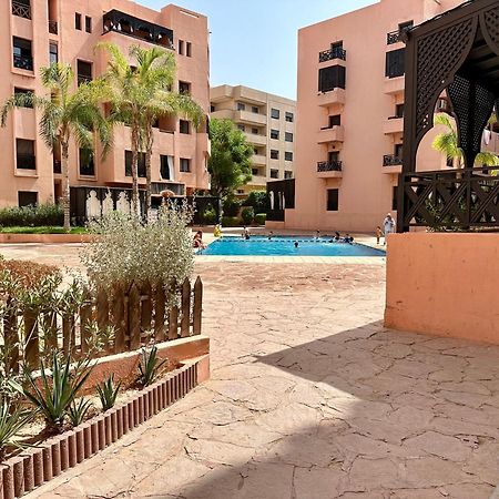 Oasis De Detente Avec Terrasse Et Vue Sur Piscine Marakeş Dış mekan fotoğraf